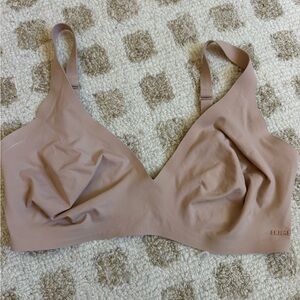 SKIMS Naked Plunge Bralette